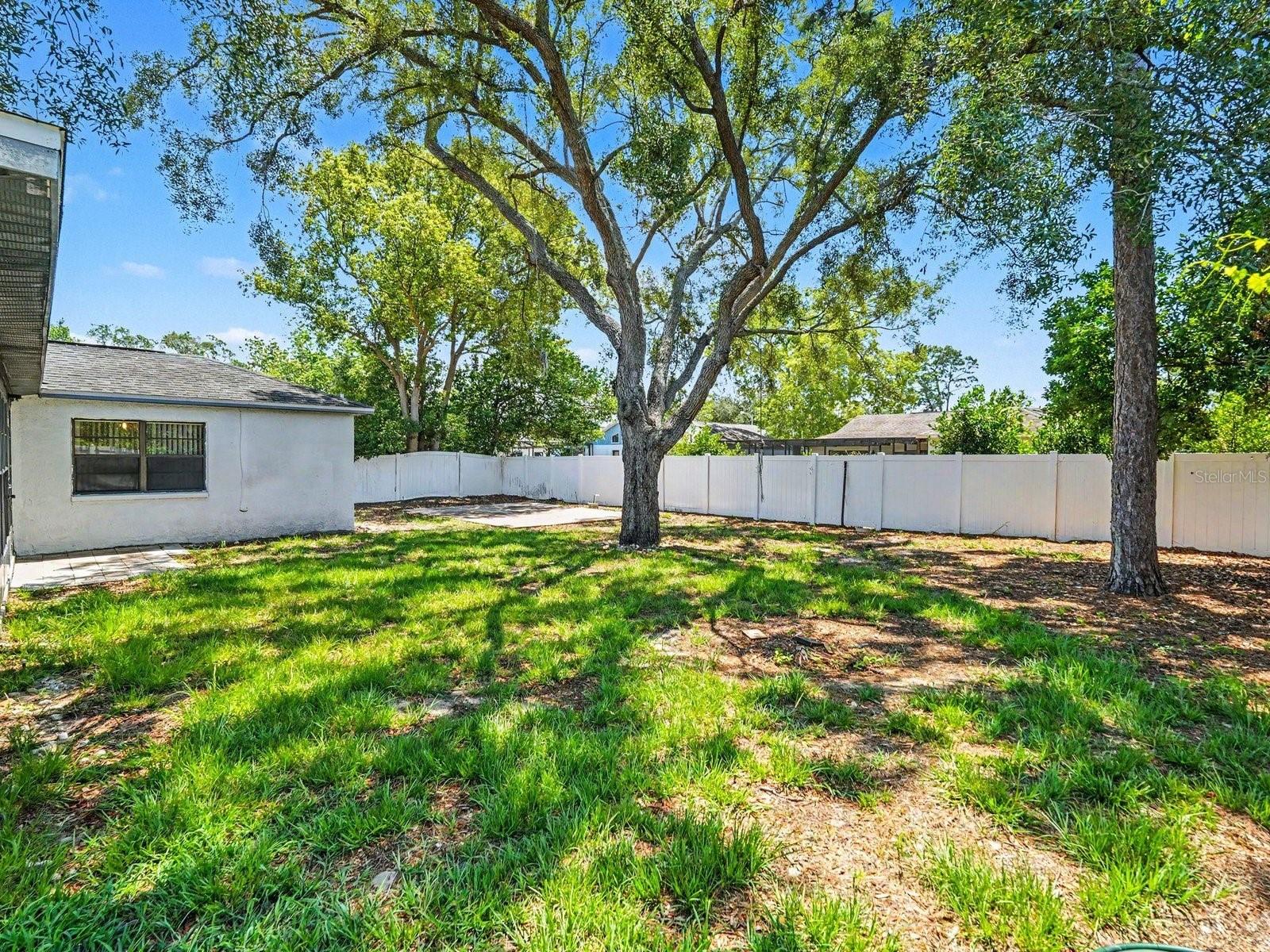 FOREST OAKS - Residential