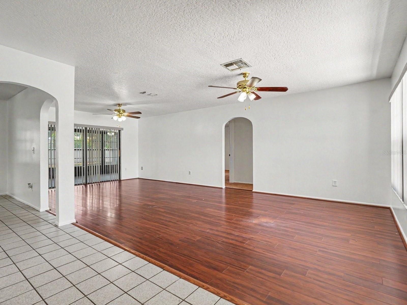 FOREST OAKS - Residential