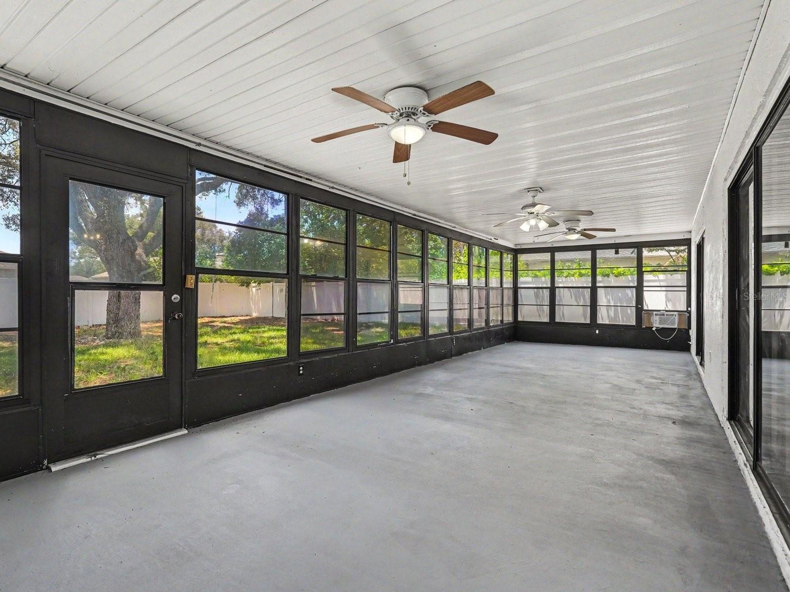 FOREST OAKS - Residential