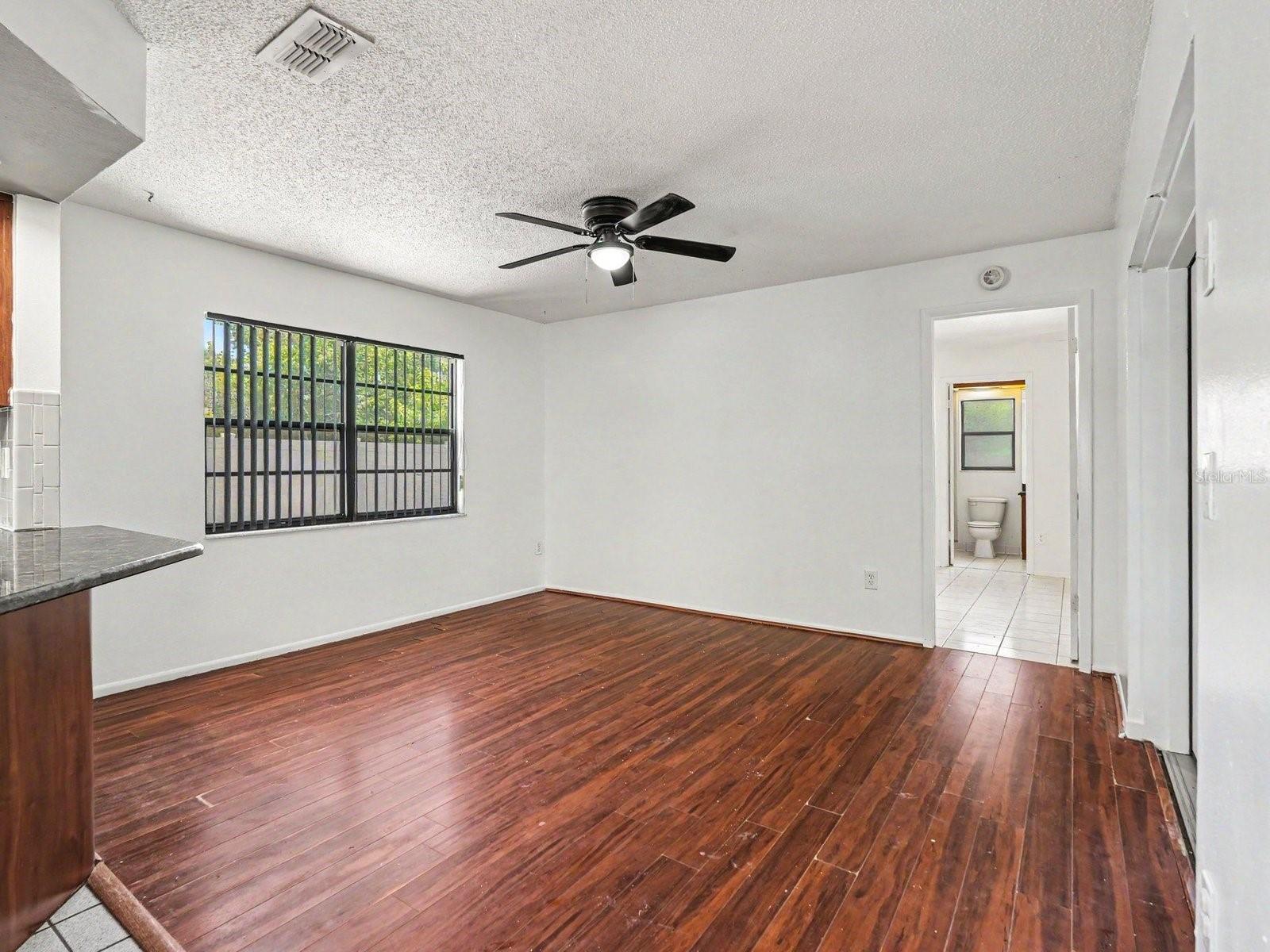 FOREST OAKS - Residential