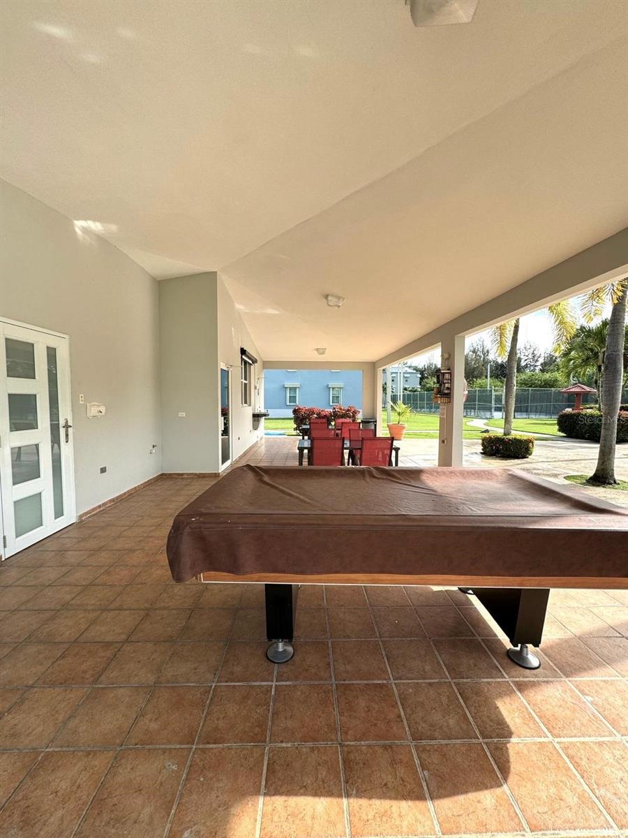 OCEAN POINT - Residential