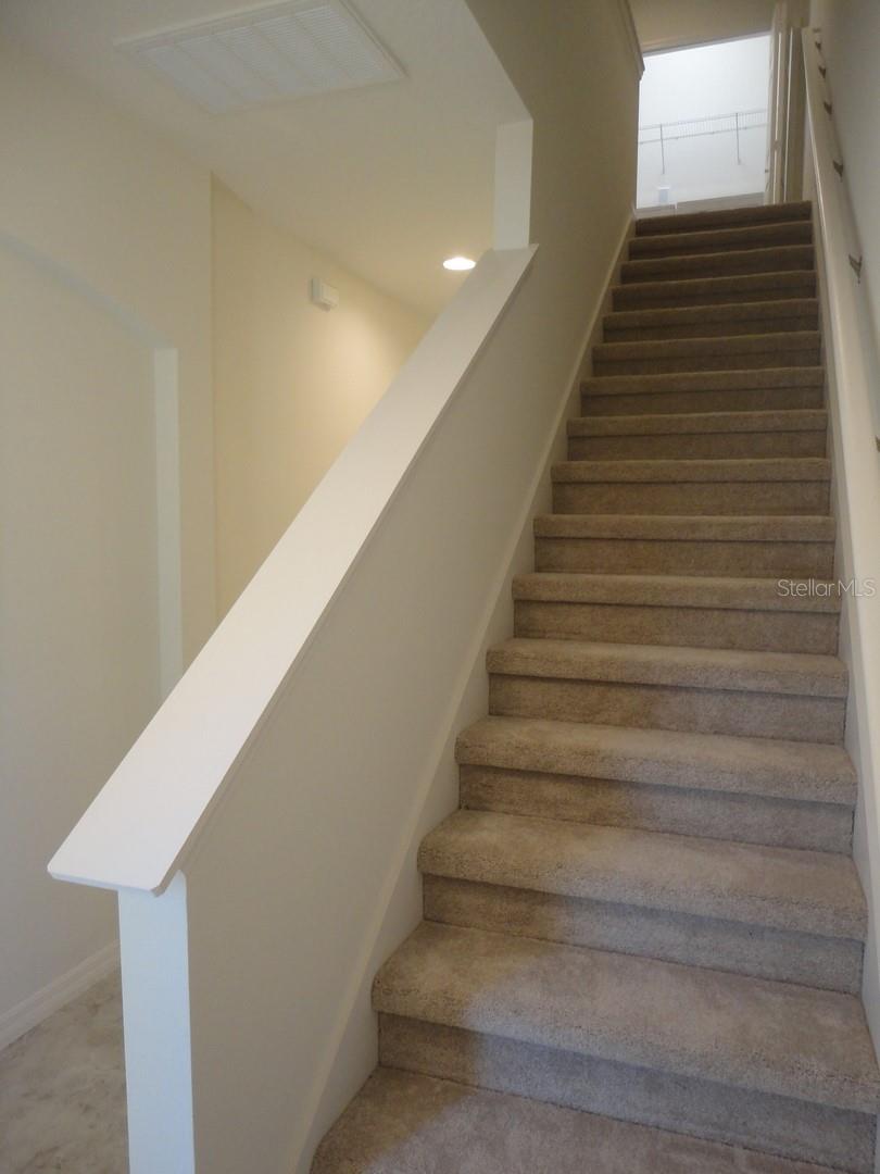 MITCHELL CREEK - Residential Lease