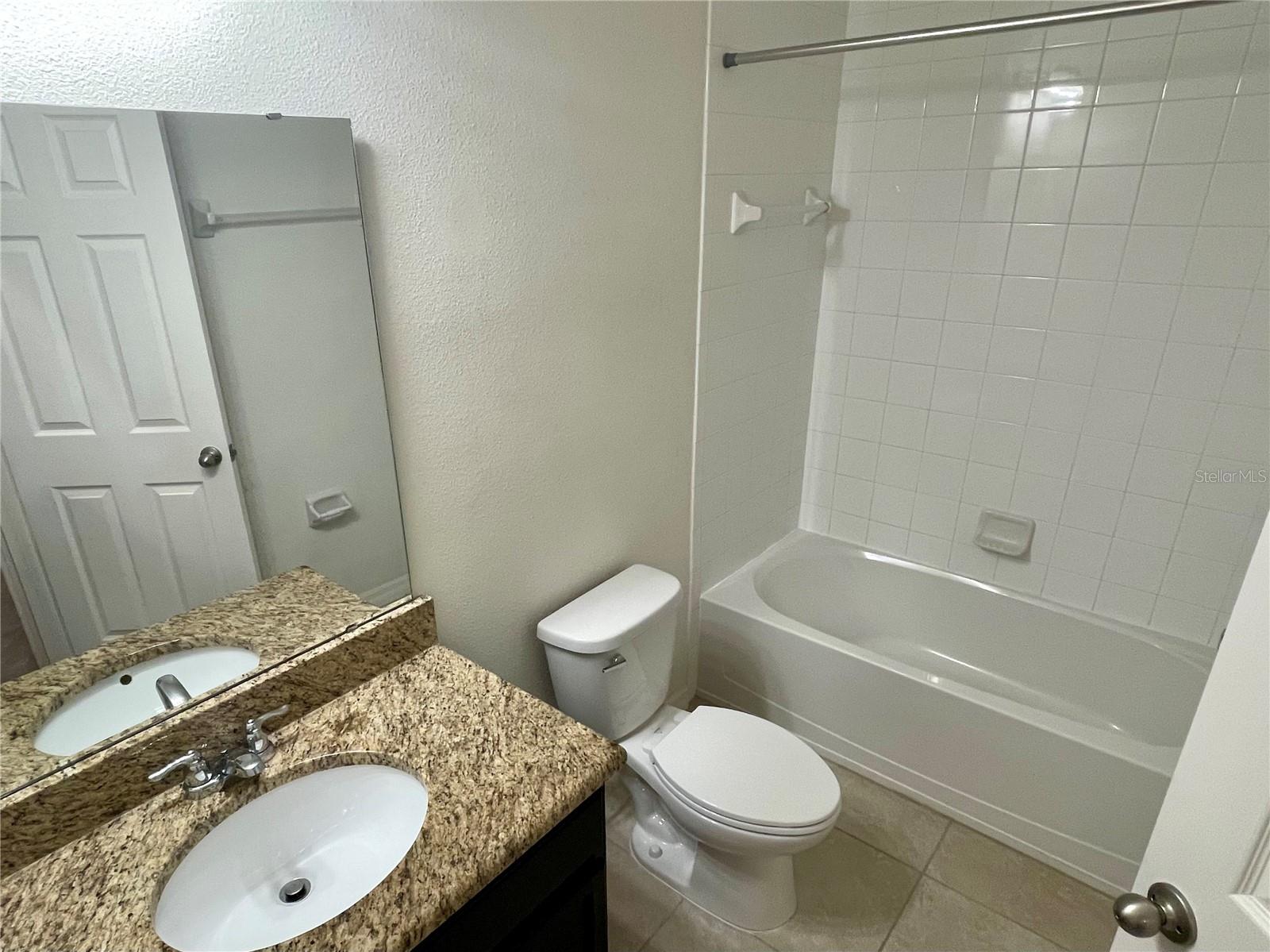 MITCHELL CREEK - Residential Lease