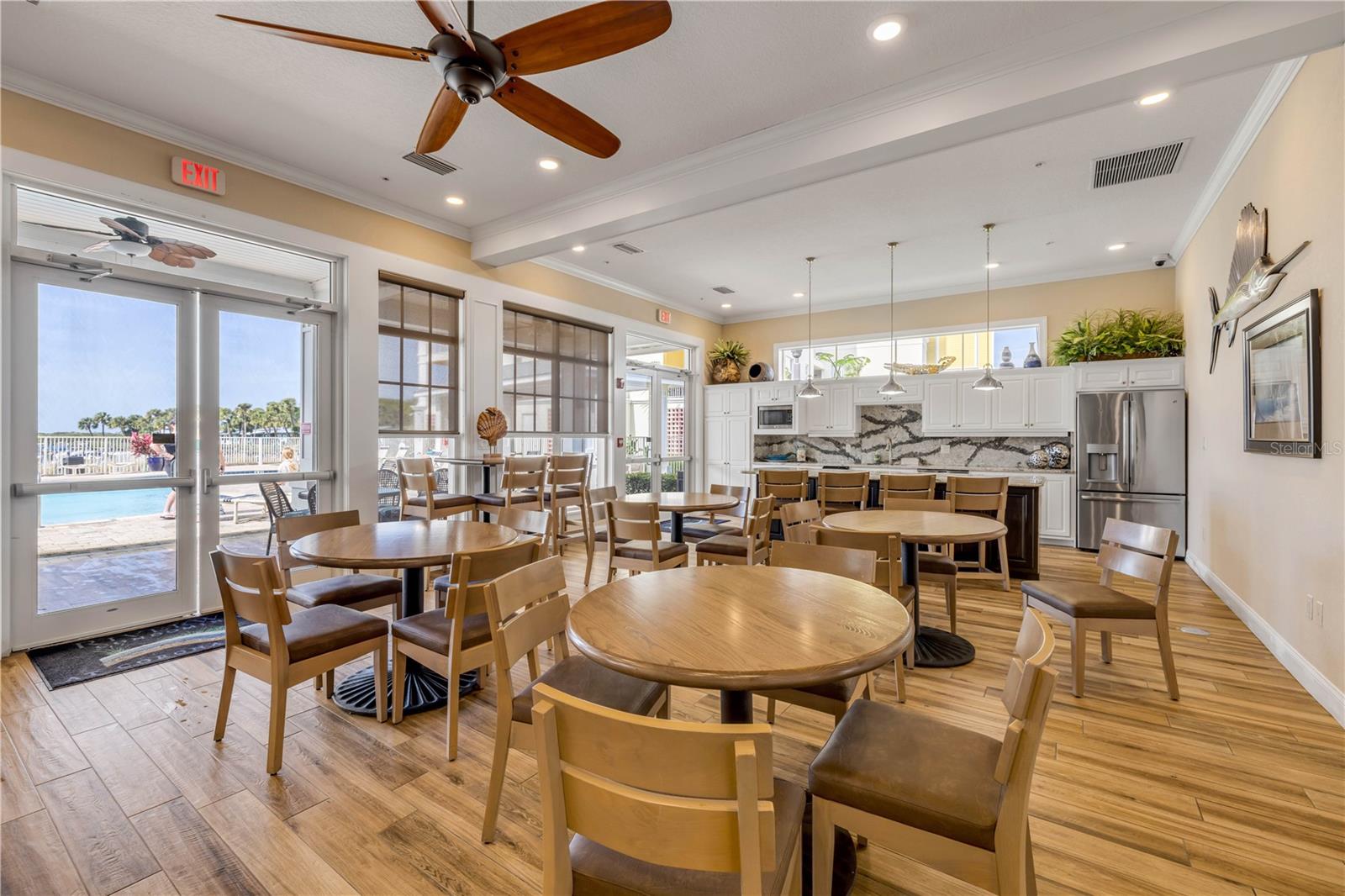 RIVERWALK/CORONADO ISLAND-BLDG - Residential