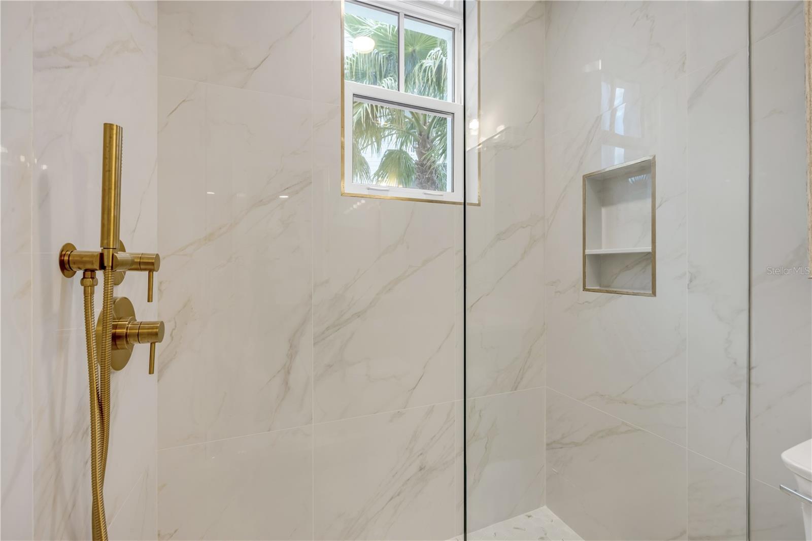 RIVERWALK/CORONADO ISLAND-BLDG - Residential