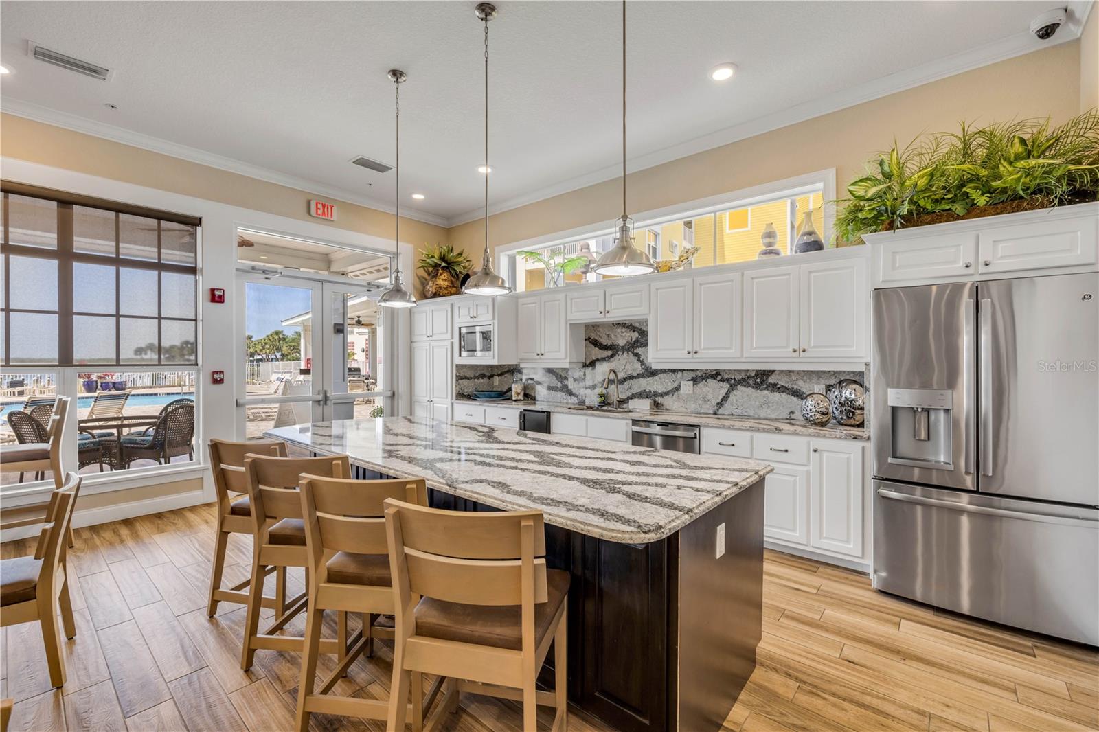 RIVERWALK/CORONADO ISLAND-BLDG - Residential