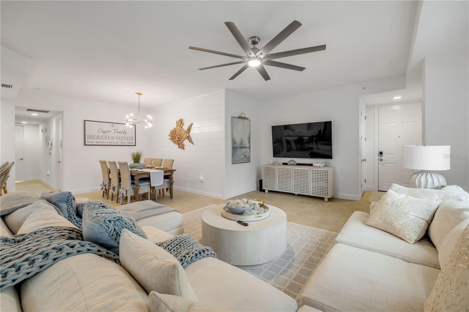 RIVERWALK/CORONADO ISLAND-BLDG - Residential