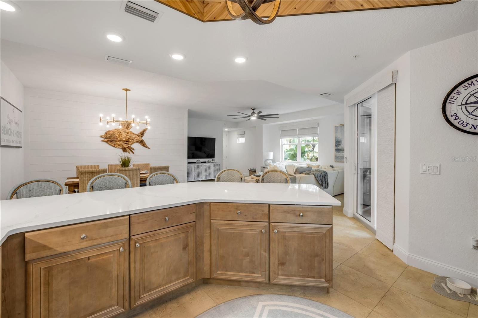 RIVERWALK/CORONADO ISLAND-BLDG - Residential