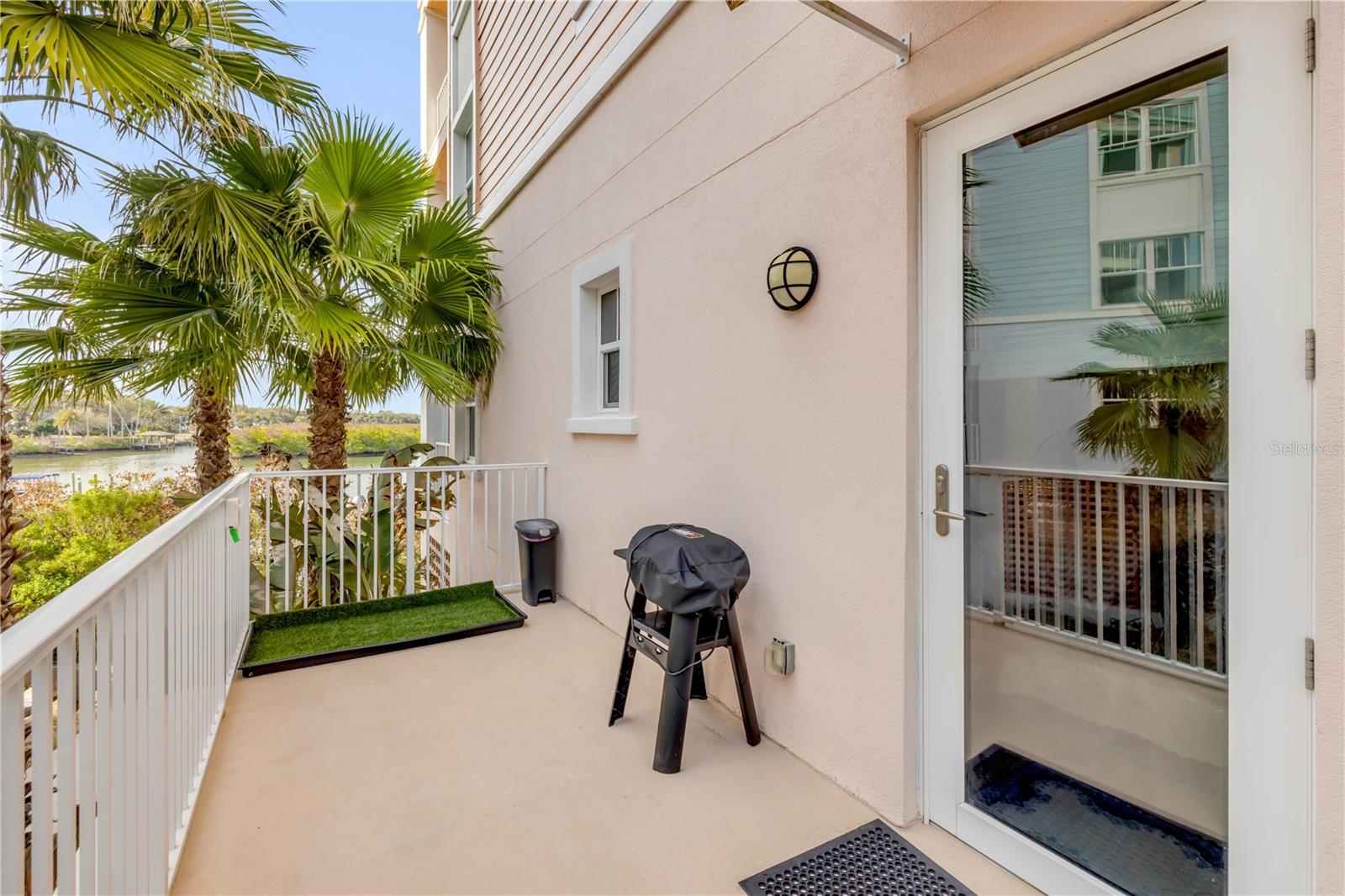 RIVERWALK/CORONADO ISLAND-BLDG - Residential