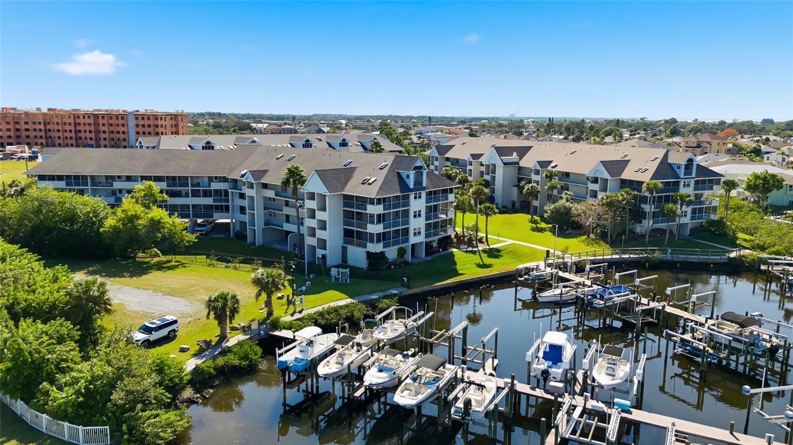 HEATHER COVE NEW PORT - Residential