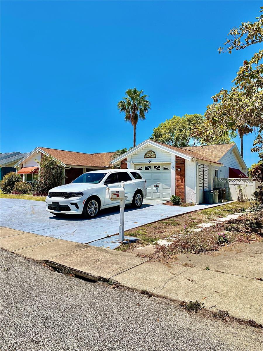 3325 HONEYMOON LANE