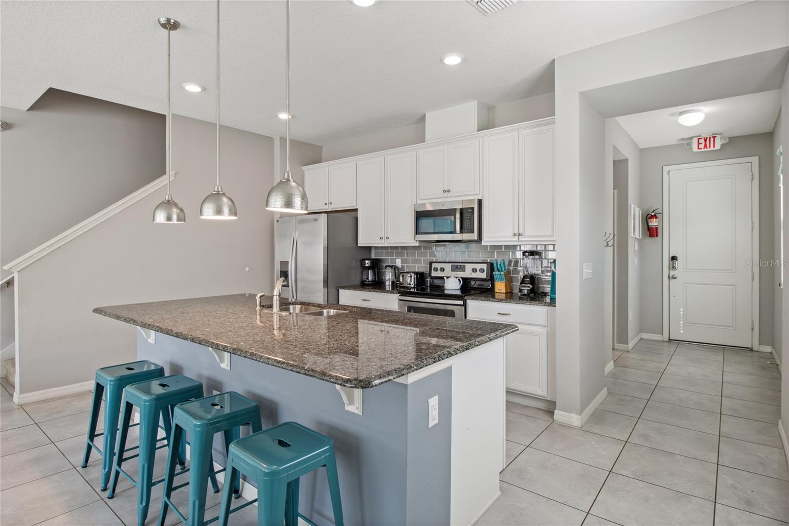 5116 KILLARNEY WAY