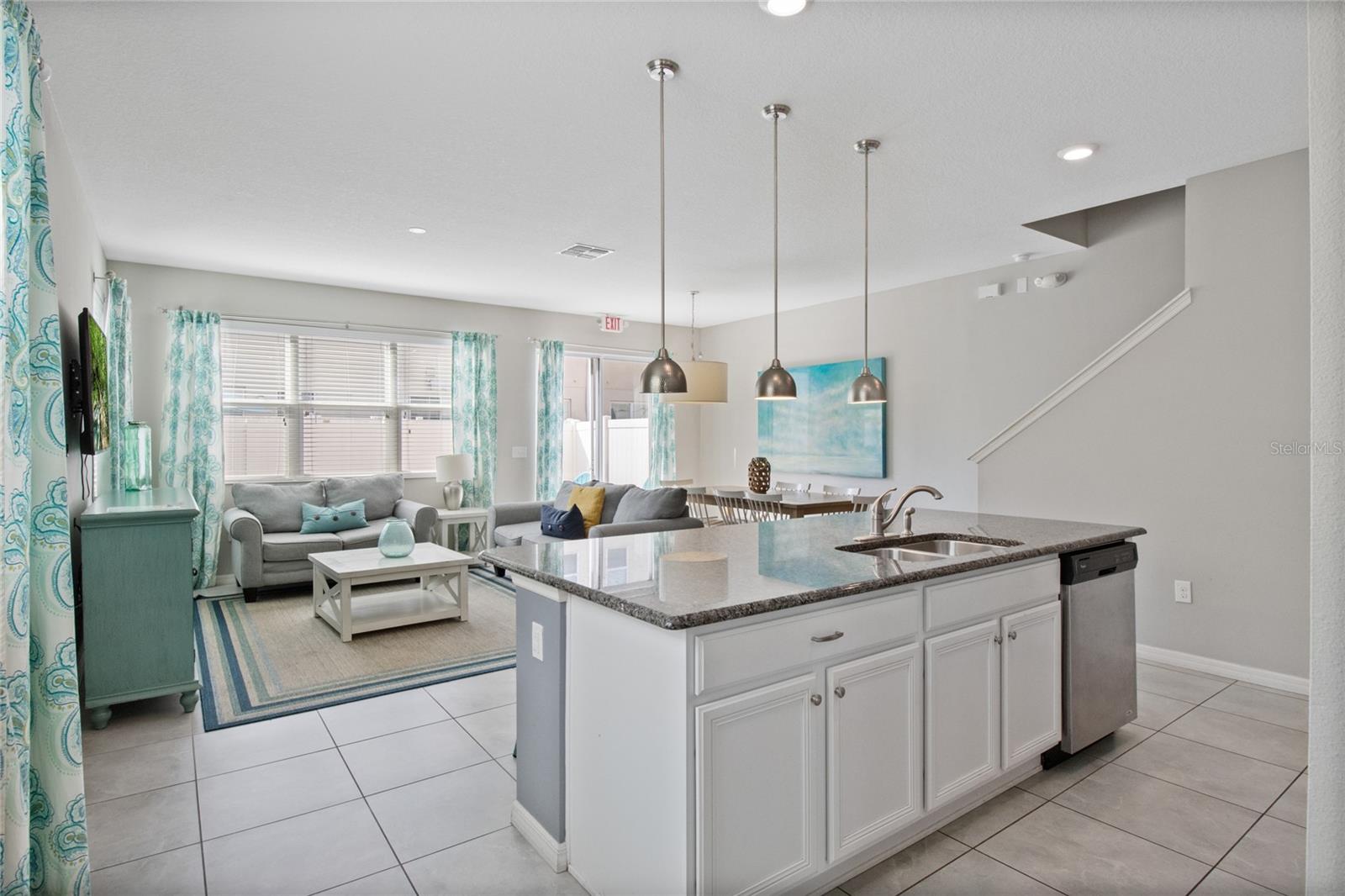 5116 KILLARNEY WAY