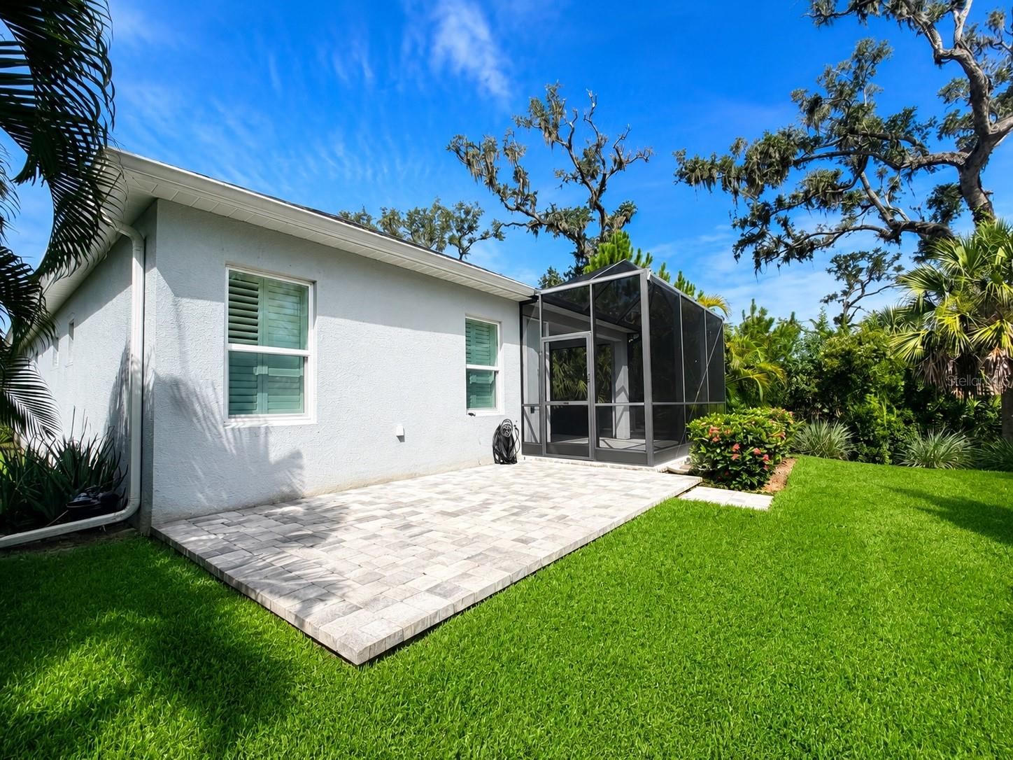 10806 PINE BLUFF GLEN