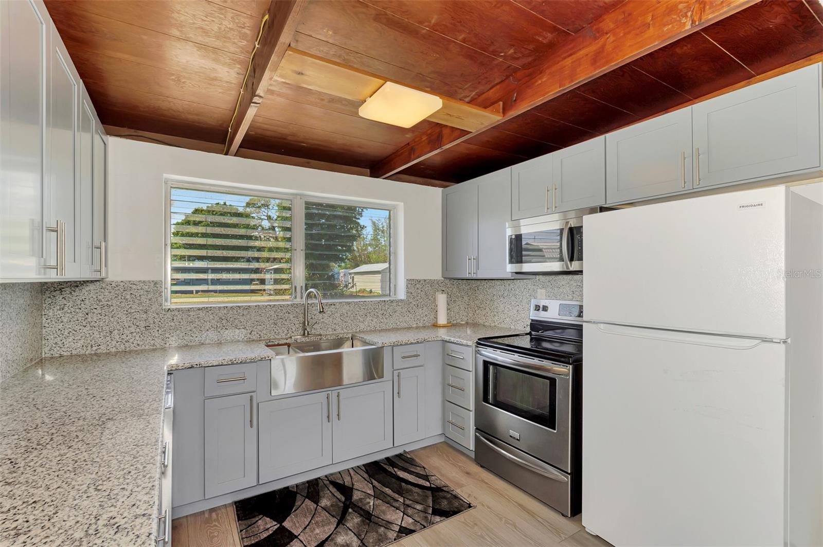 GROVE CITY - Residential