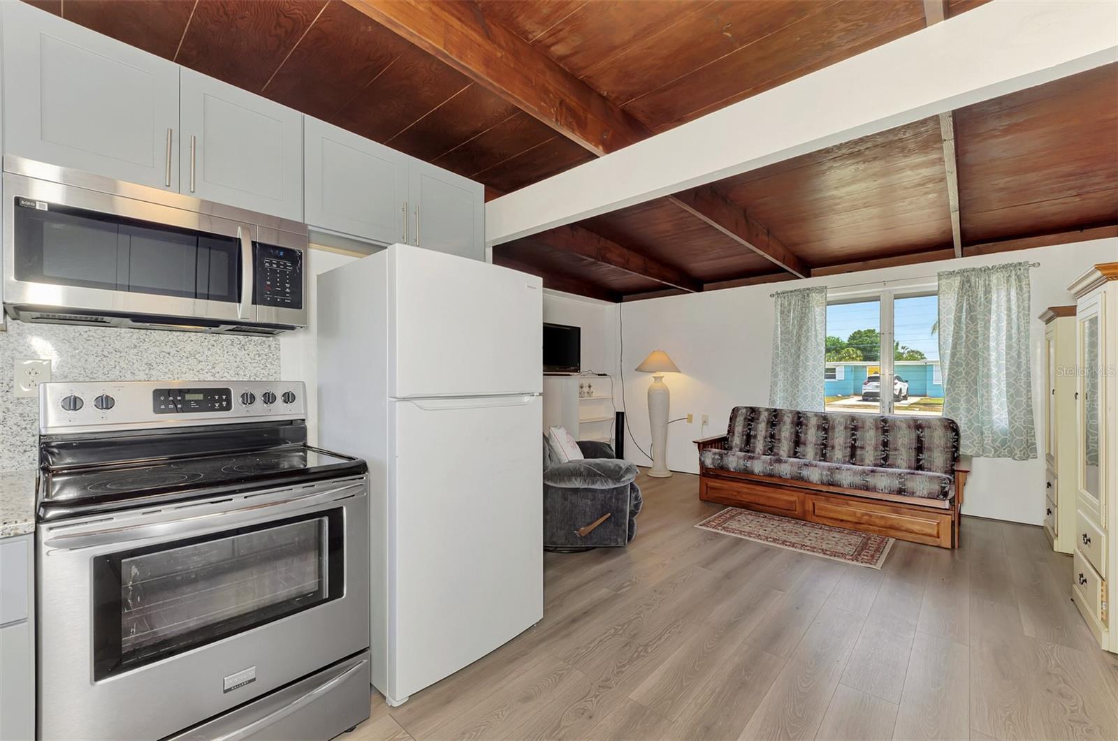 GROVE CITY - Residential