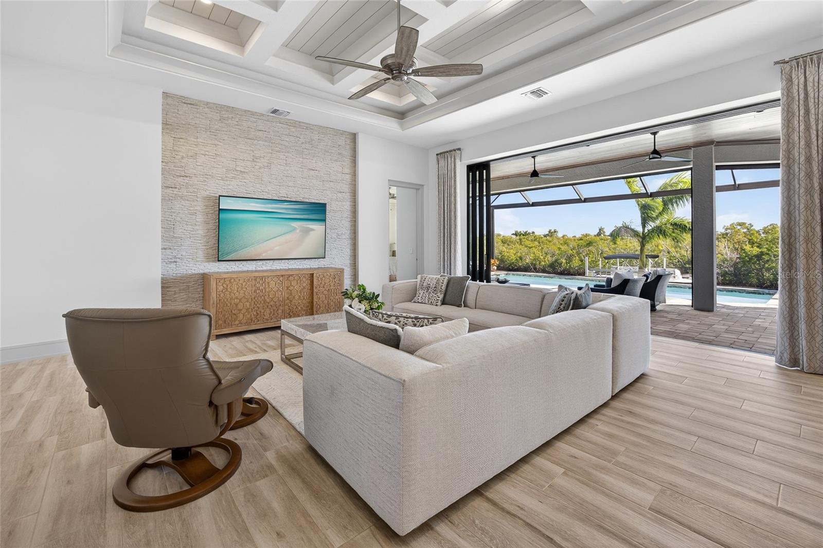 PUNTA GORDA ISLES SEC 15 - Residential