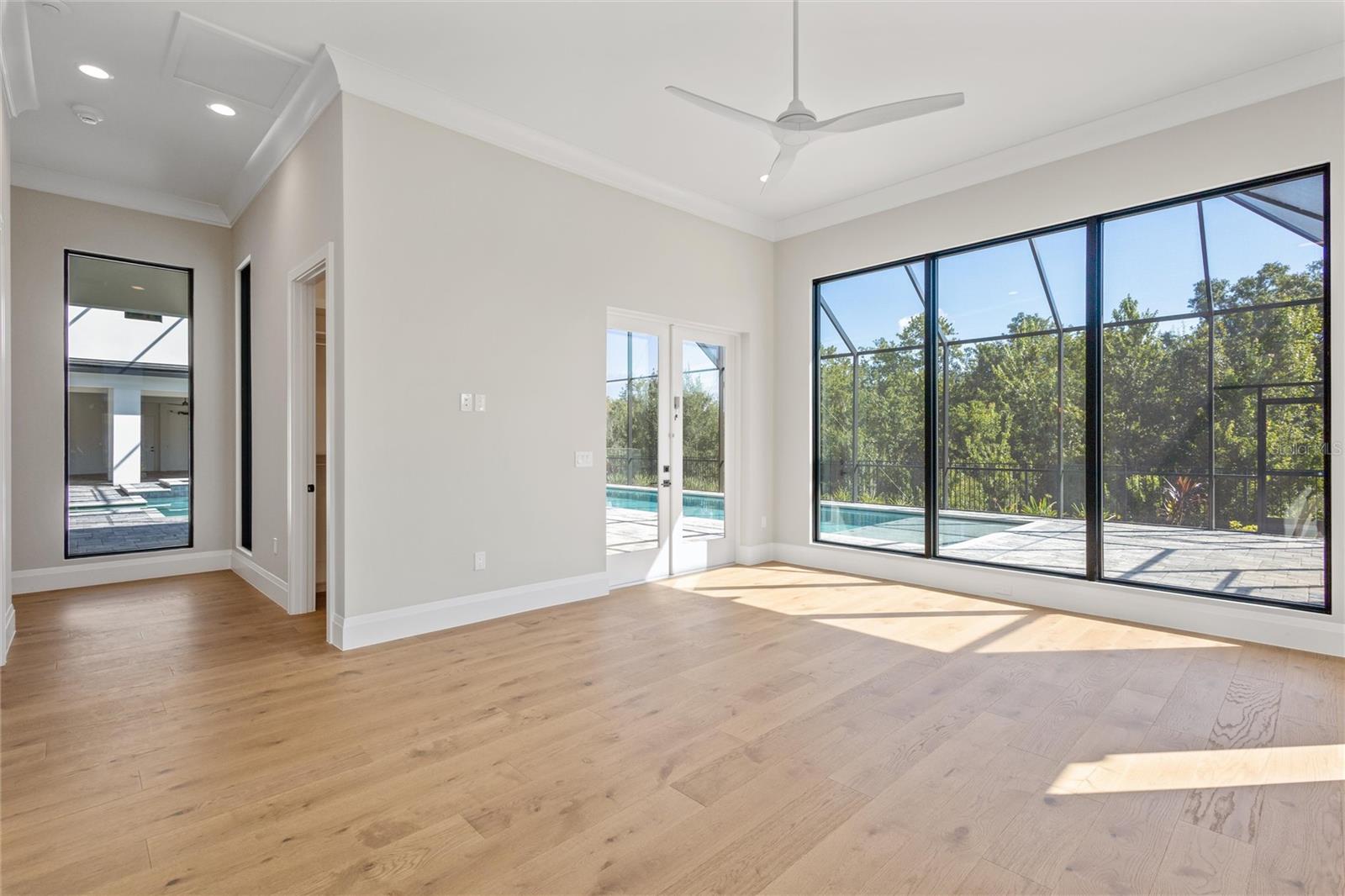 REUNION WEST VLGS NORTH - Residential