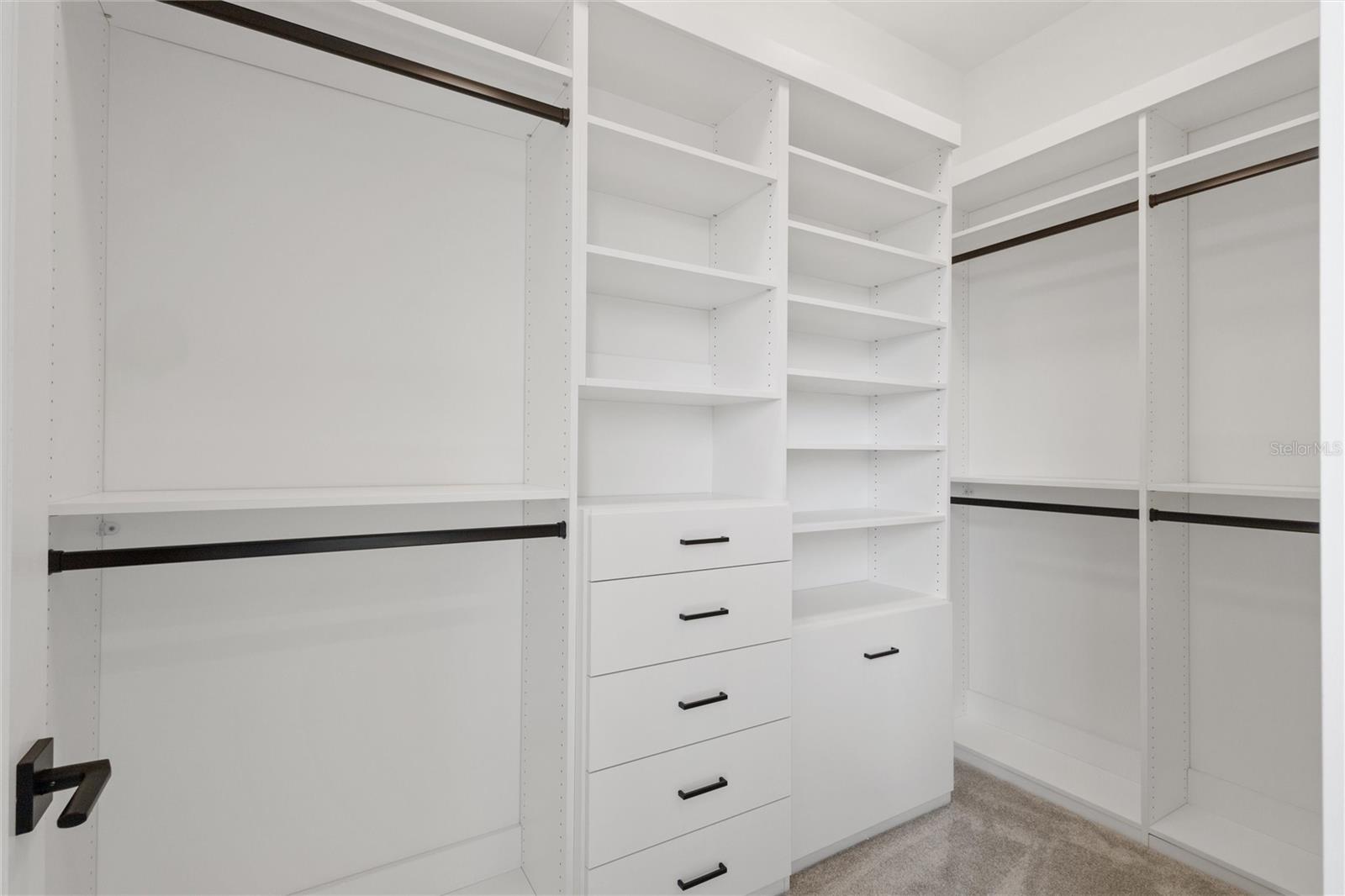 REUNION WEST VLGS NORTH - Residential