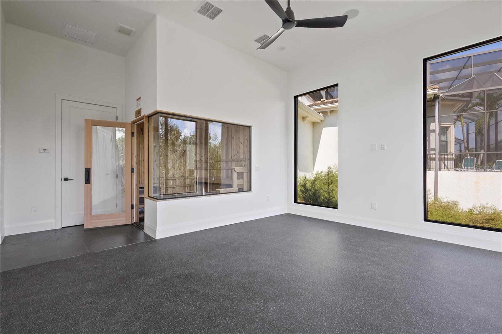 REUNION WEST VLGS NORTH - Residential