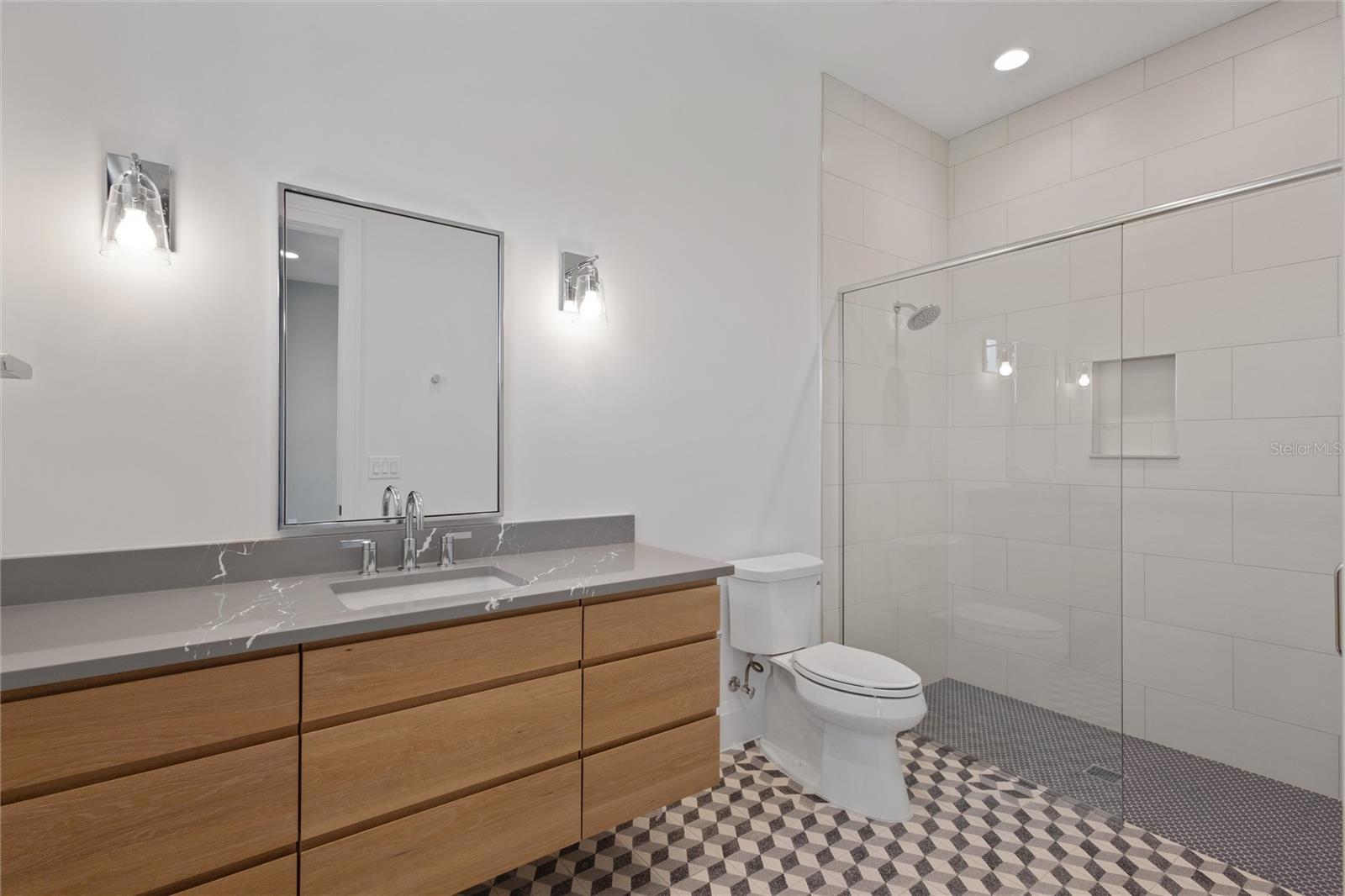 REUNION WEST VLGS NORTH - Residential