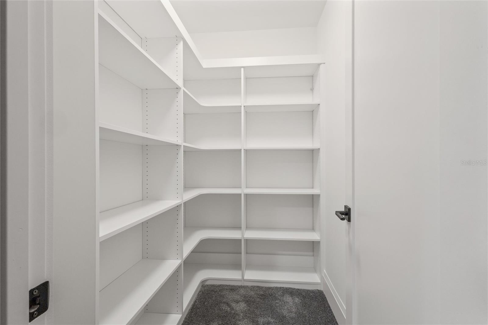 REUNION WEST VLGS NORTH - Residential