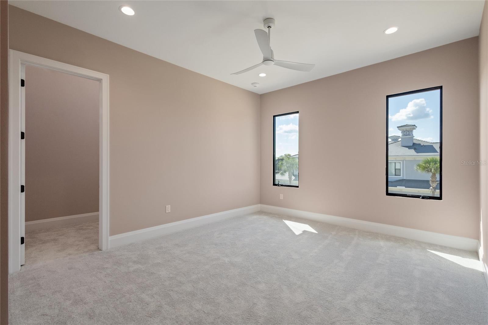 REUNION WEST VLGS NORTH - Residential