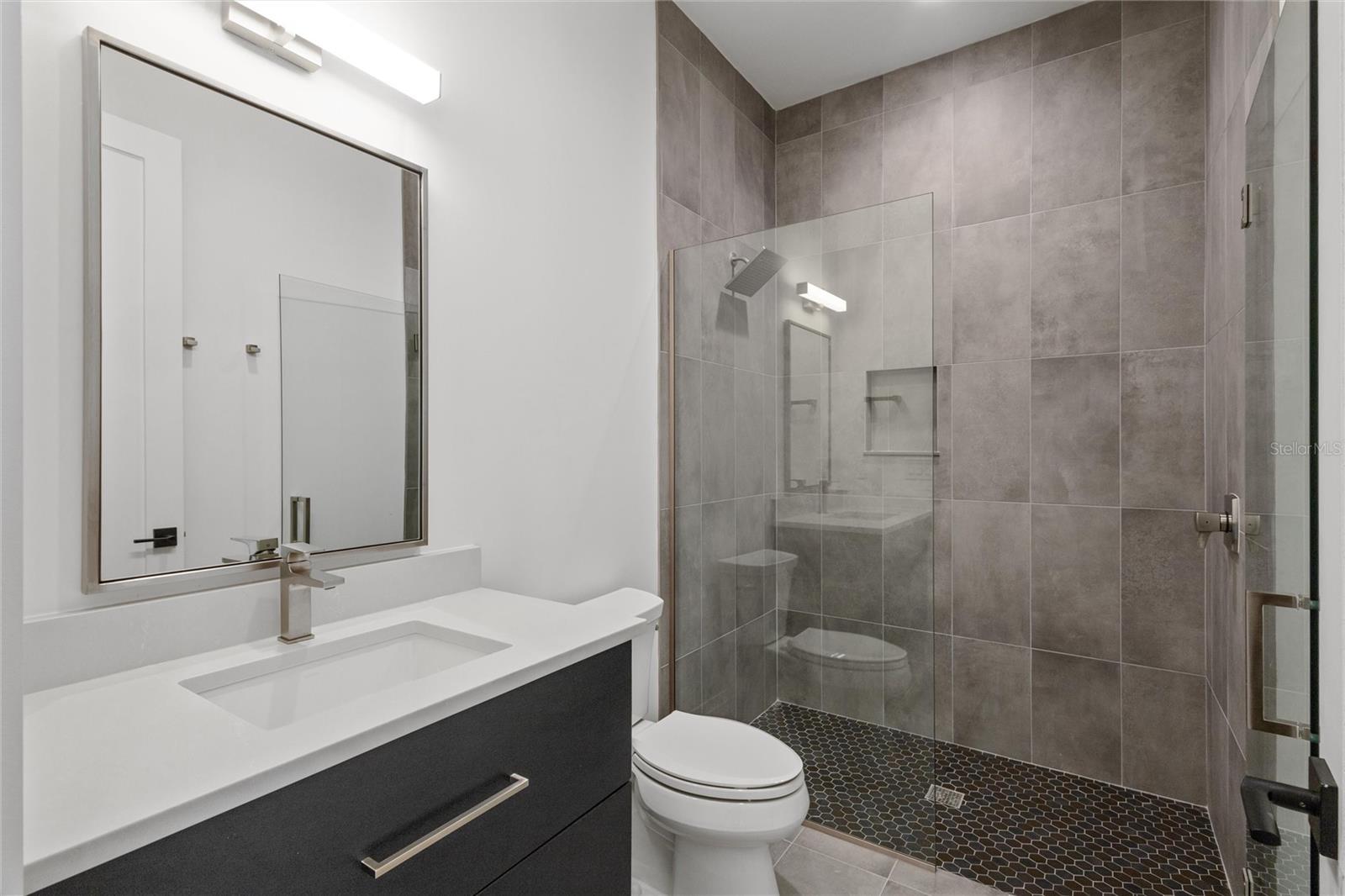 REUNION WEST VLGS NORTH - Residential