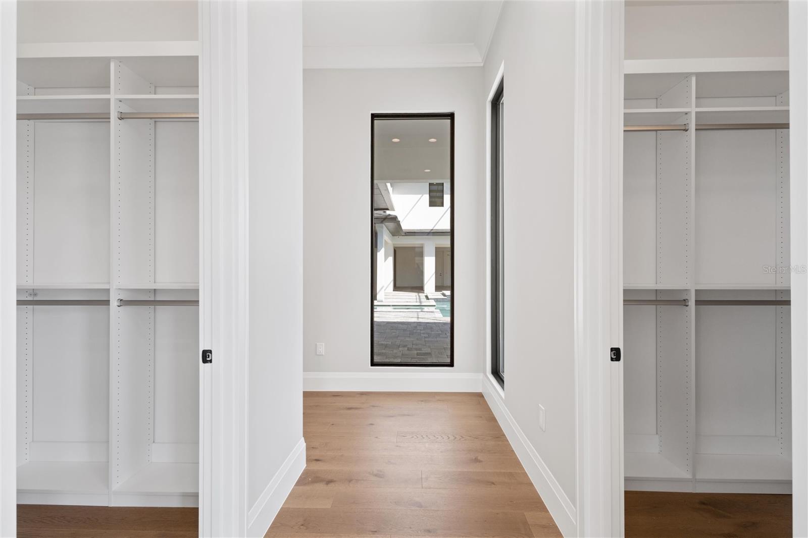 REUNION WEST VLGS NORTH - Residential