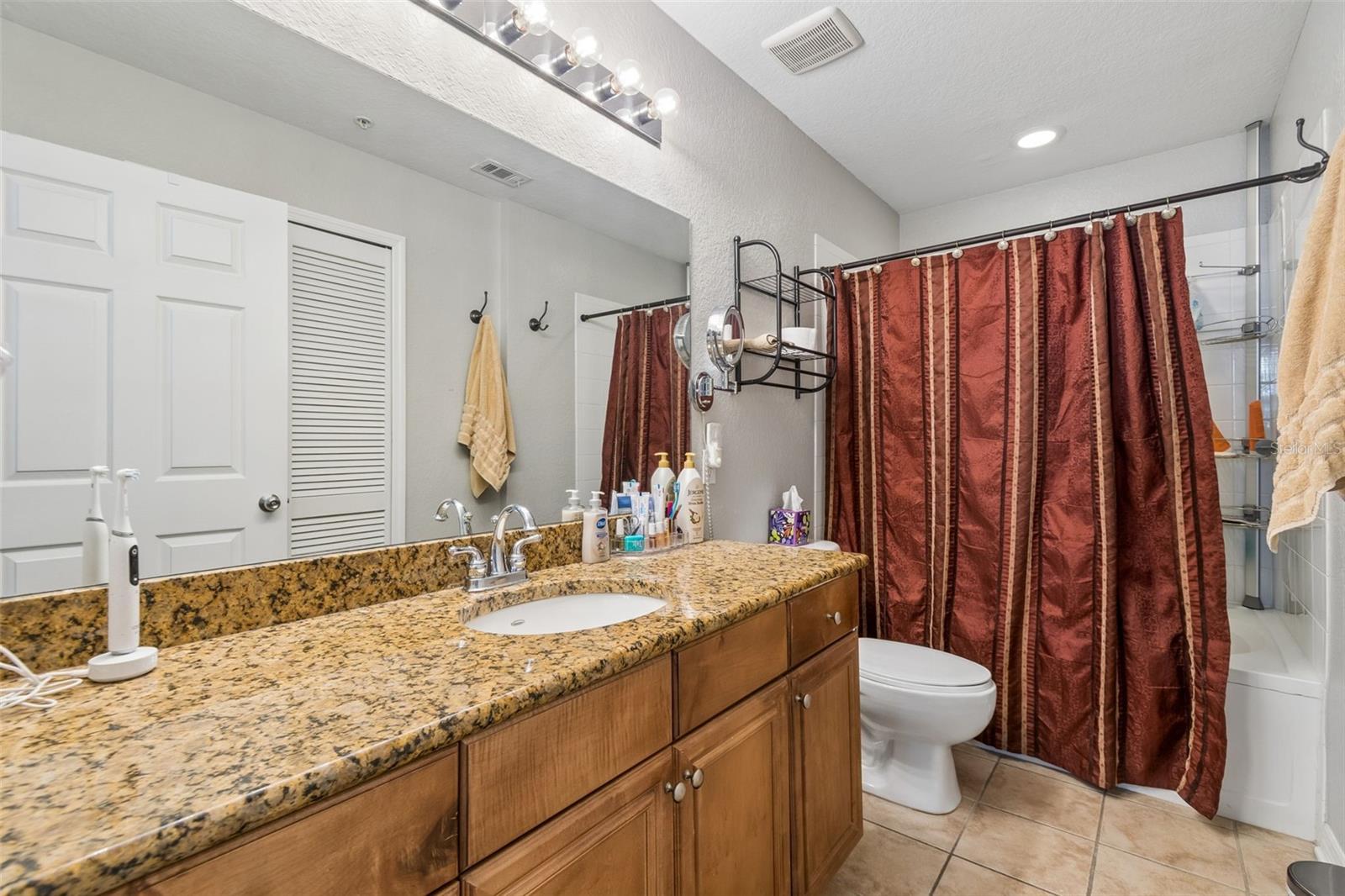 PARKCREST HARBOUR ISLAND CONDO - Residential Lease