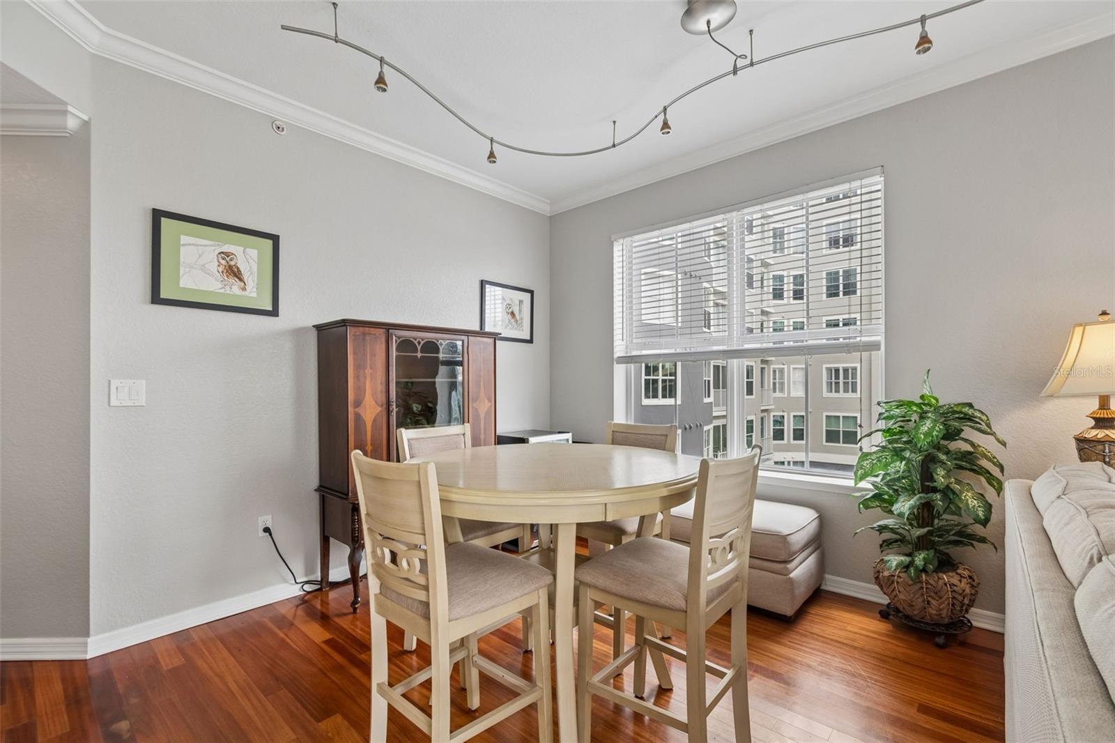 PARKCREST HARBOUR ISLAND CONDO - Residential Lease