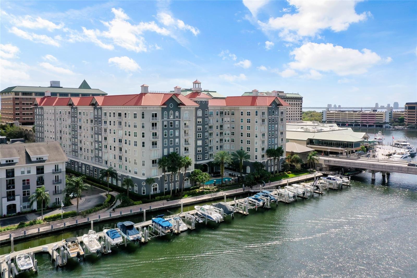 PARKCREST HARBOUR ISLAND CONDO - Residential Lease