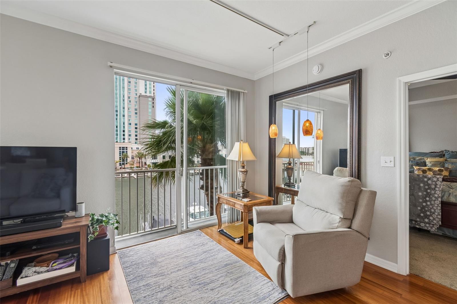 PARKCREST HARBOUR ISLAND CONDO - Residential Lease