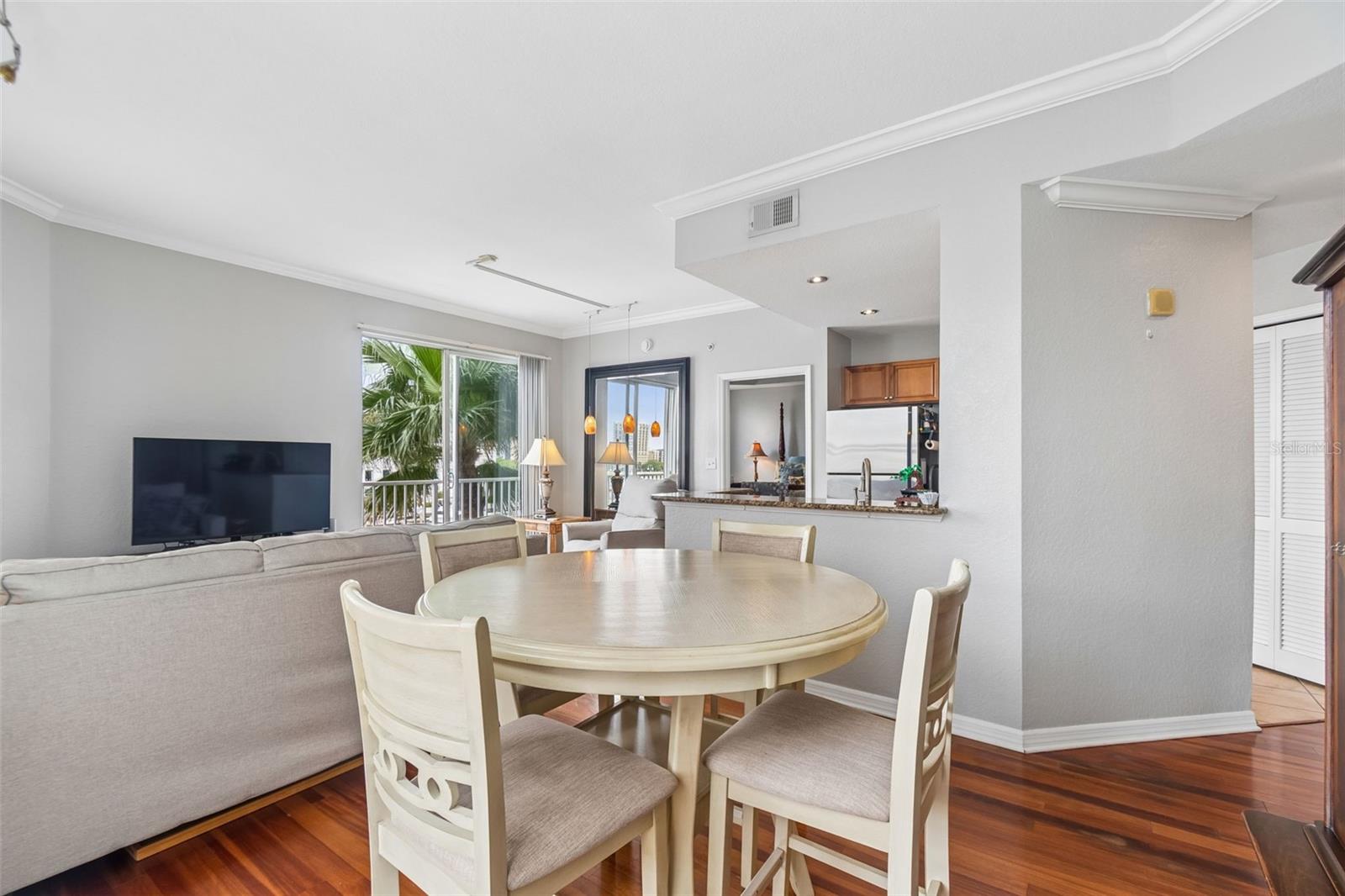 PARKCREST HARBOUR ISLAND CONDO - Residential Lease