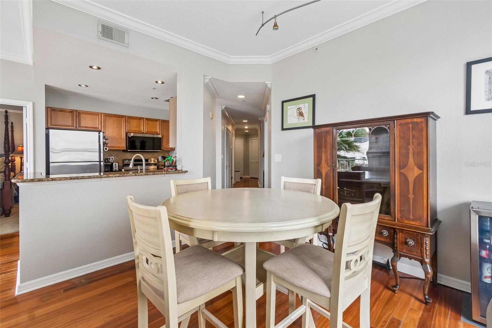 PARKCREST HARBOUR ISLAND CONDO - Residential Lease