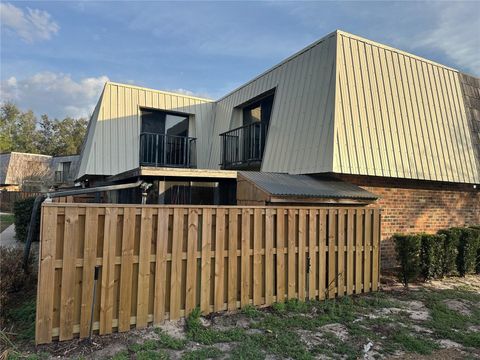 2914 PECAN AVENUE LEESBURG FL 34748