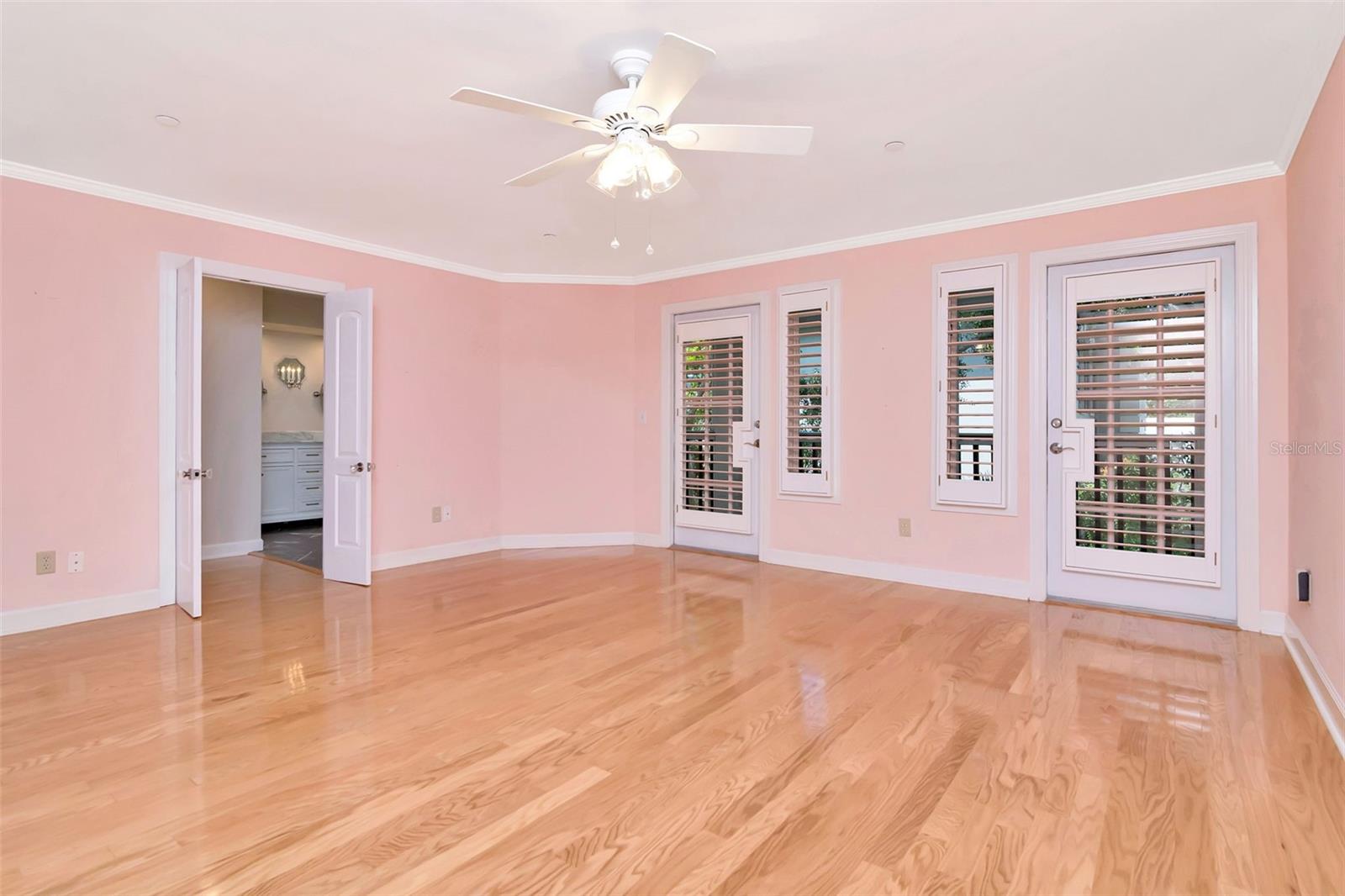 PILGRIMS GATE A CONDO - Residential