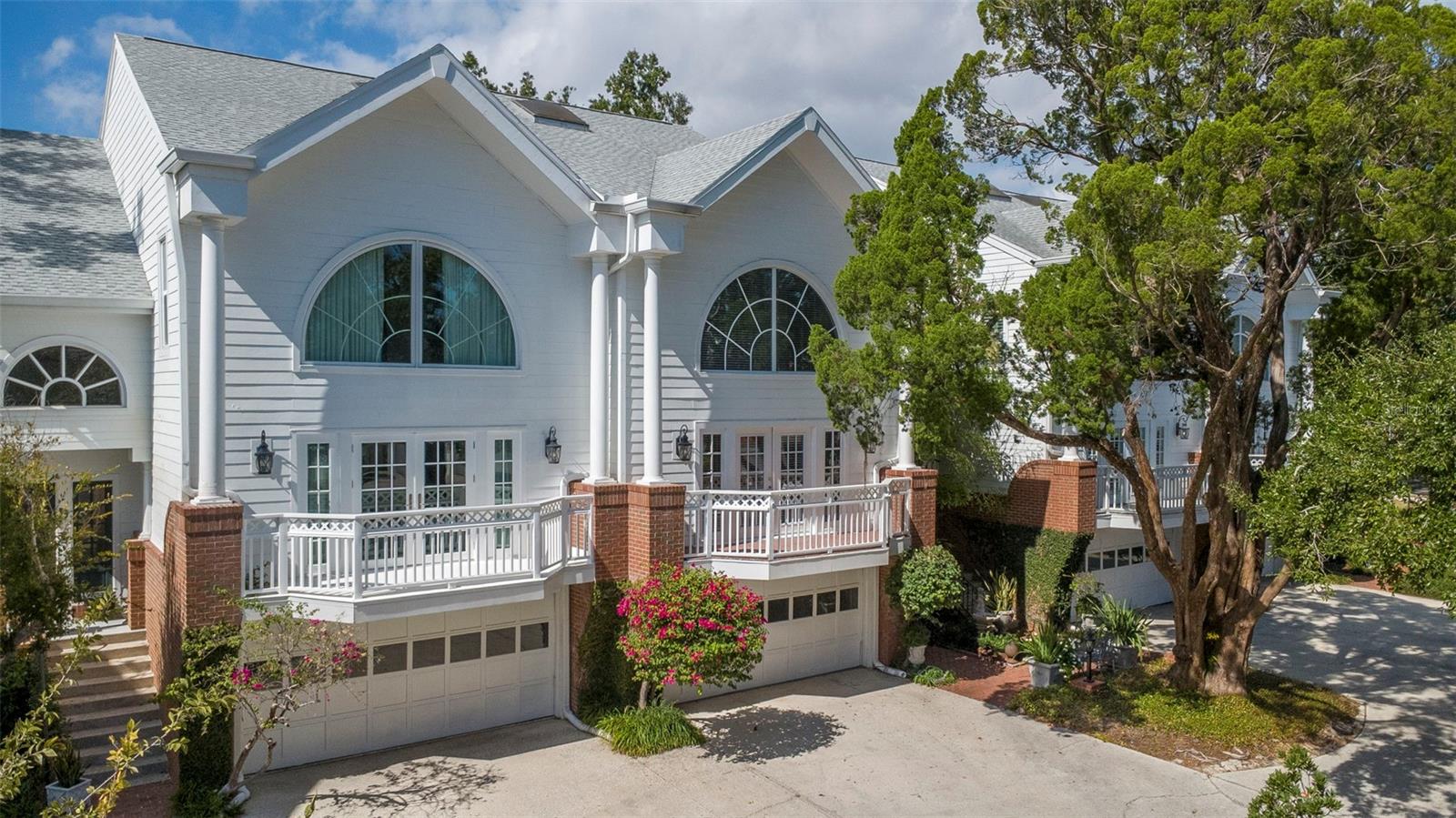 PILGRIMS GATE A CONDO - Residential