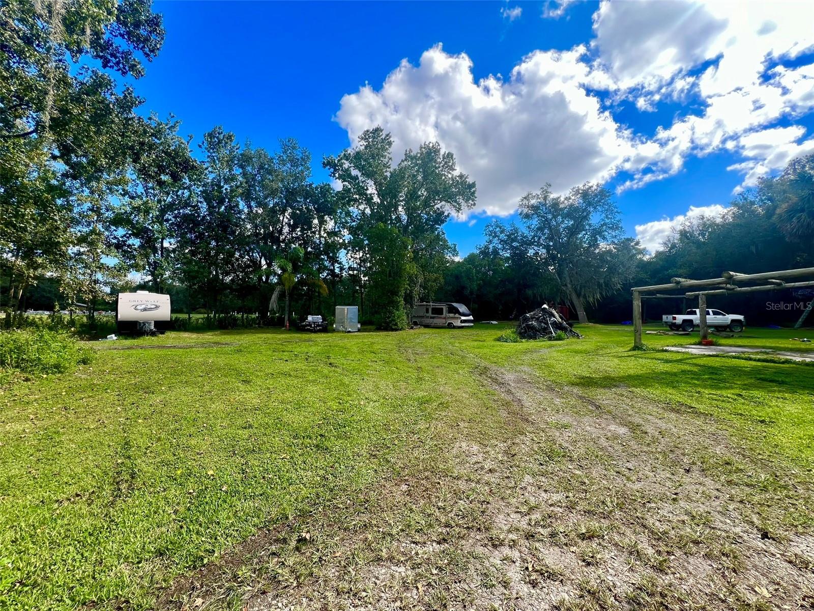 ACREAGE & UNREC - Land