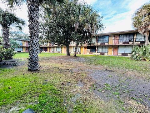 Photo of 7900 S Orange Blossom Trail #2089, Orlando, FL 32809 (MLS # O6334819)