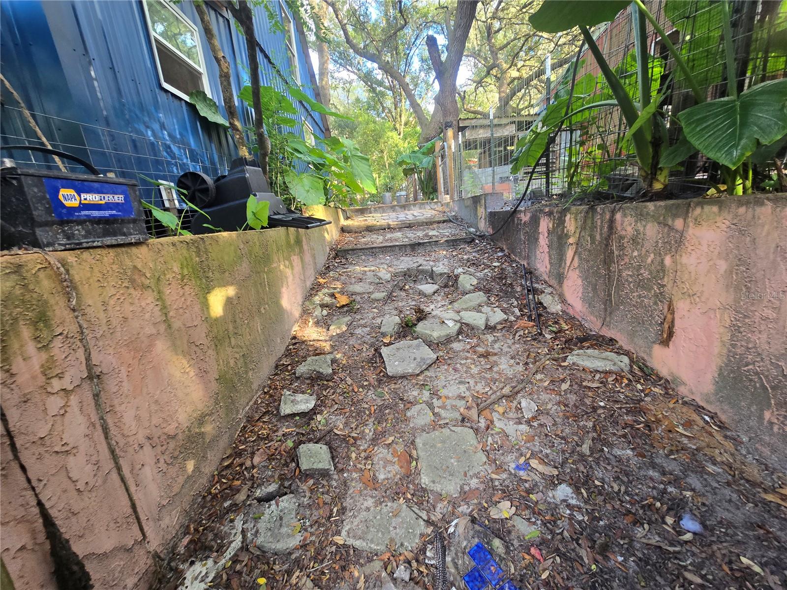 ORANGE CITY DELAND FARMS - Residential