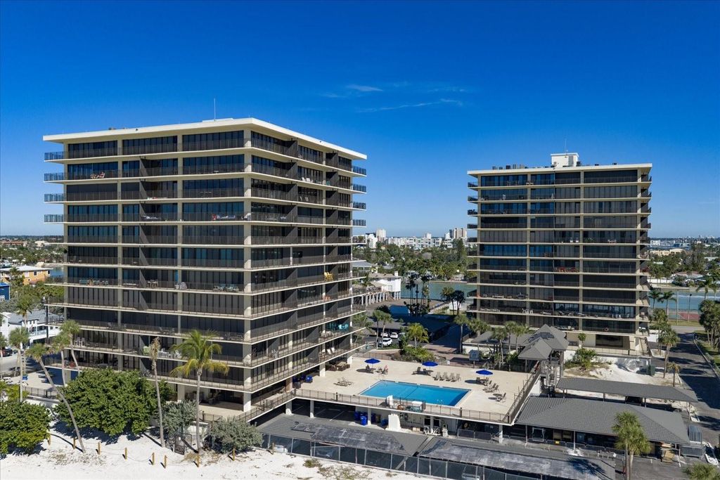 Photo of 7600 Bayshore Drive #204, Treasure Island, FL 33706 (MLS # TB8455570)