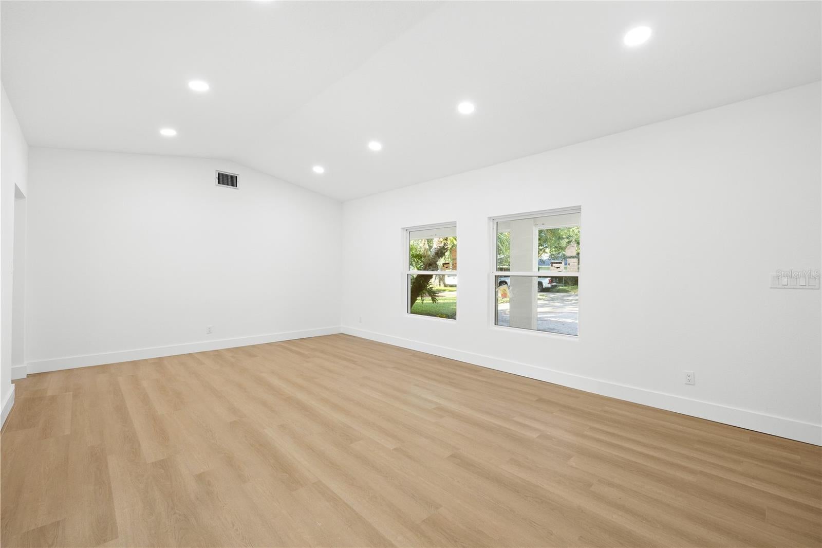 618 BLAIRSHIRE CIRCLE