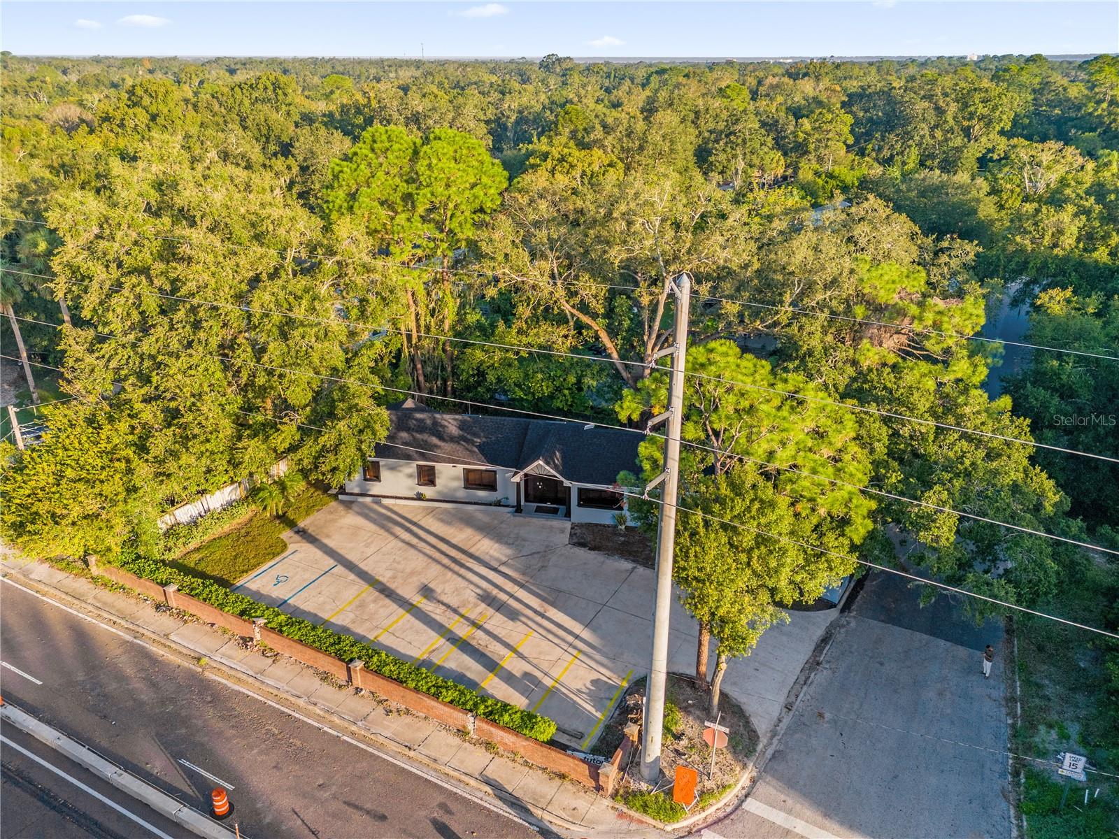 PHILLIPS TERRACE - Commercial Lease