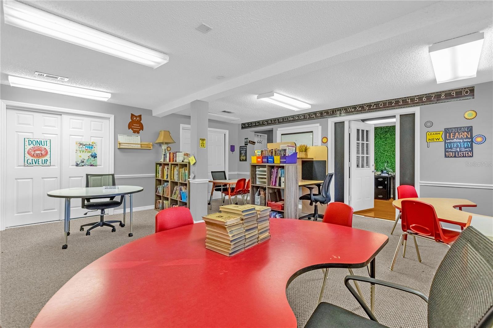 PHILLIPS TERRACE - Commercial Lease