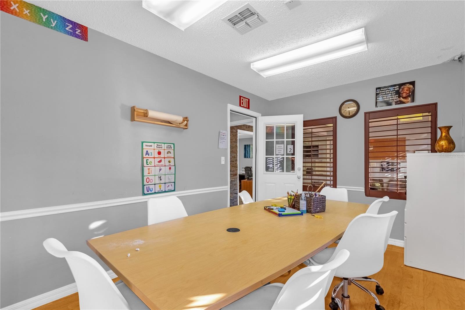 PHILLIPS TERRACE - Commercial Lease