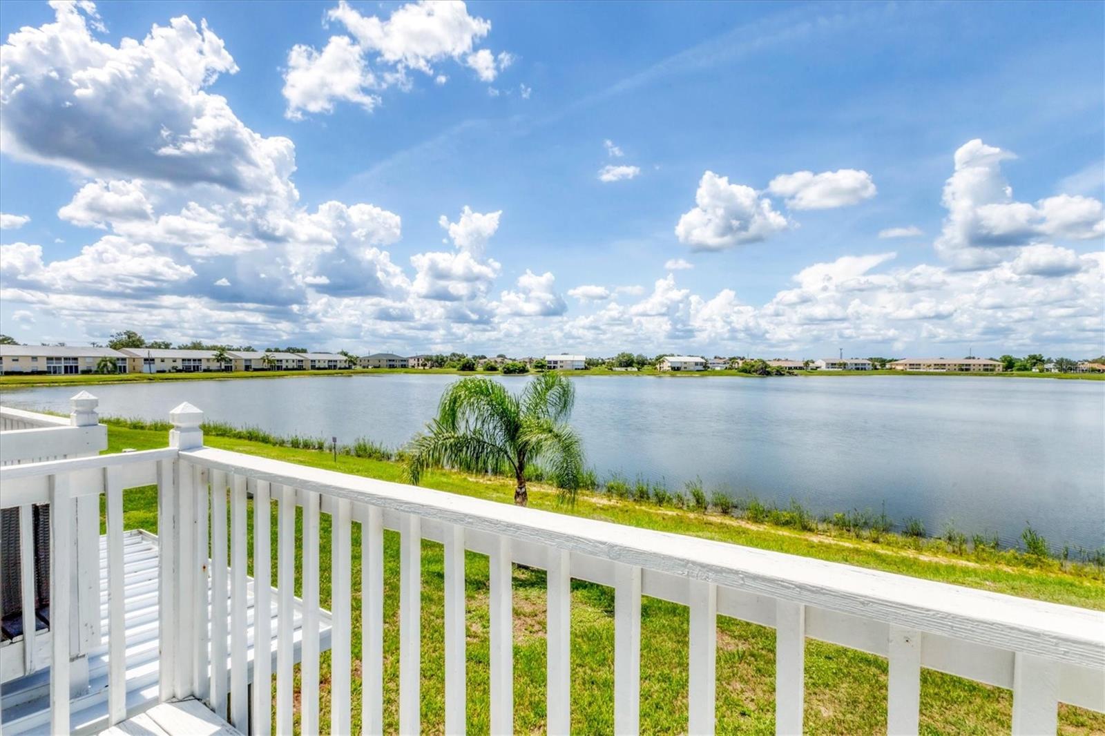 LAKE RIO TWNHMS - Residential