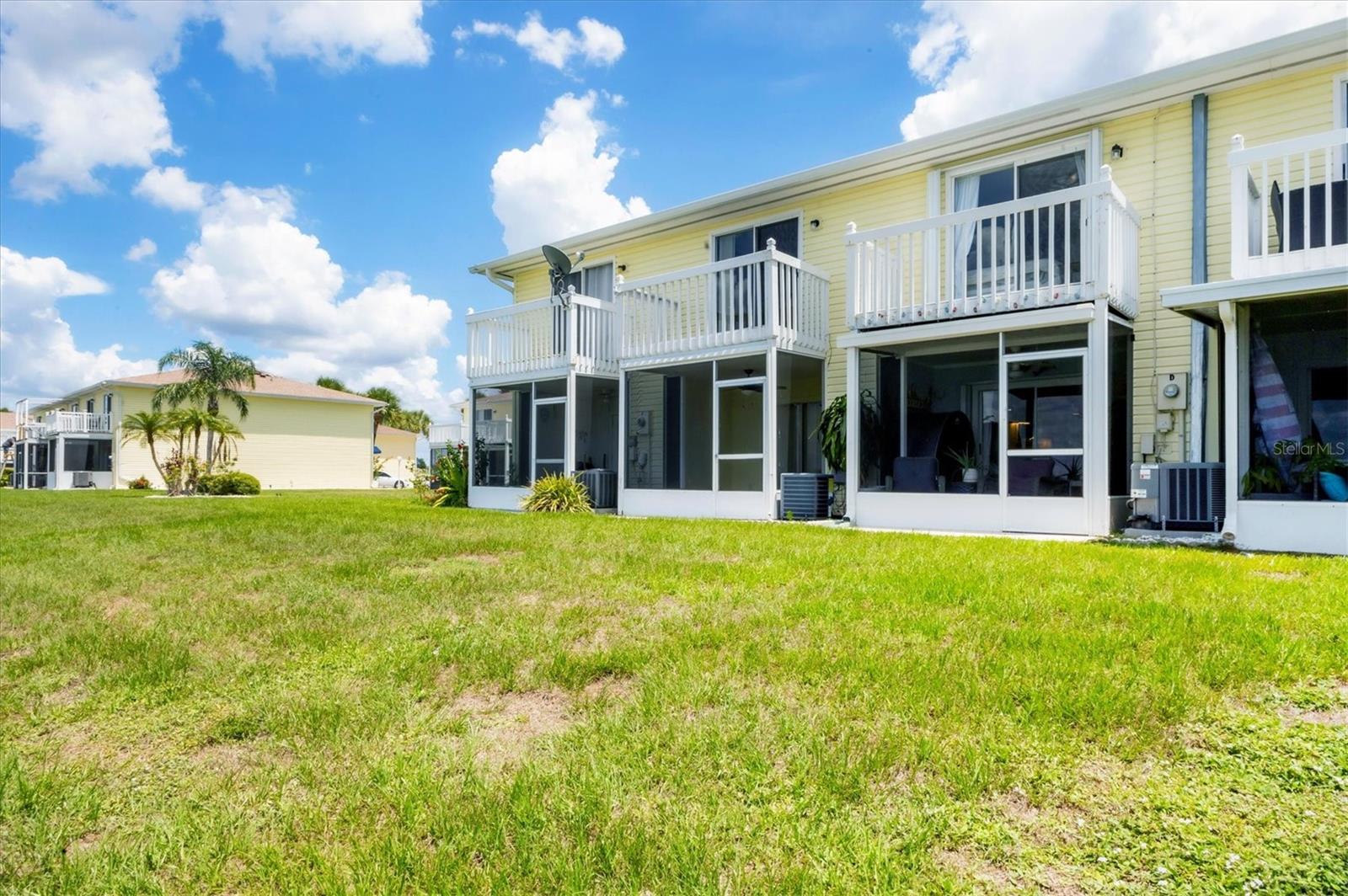 LAKE RIO TWNHMS - Residential