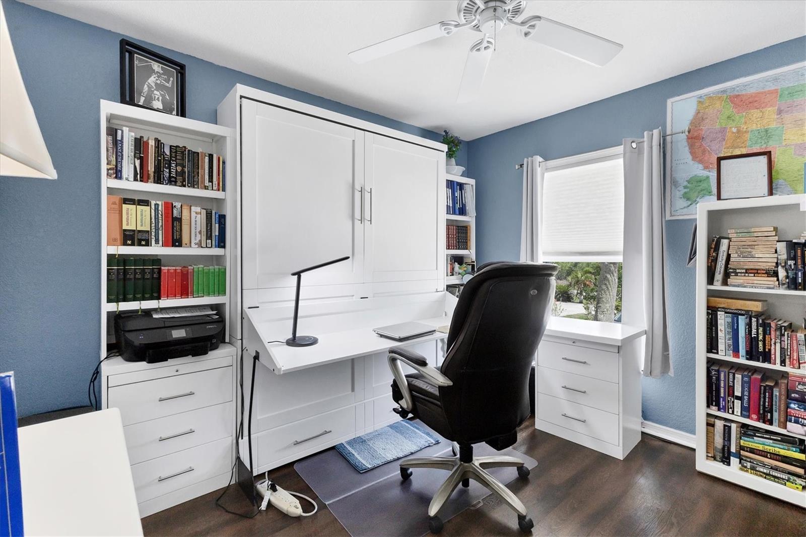 LAKE RIO TWNHMS - Residential