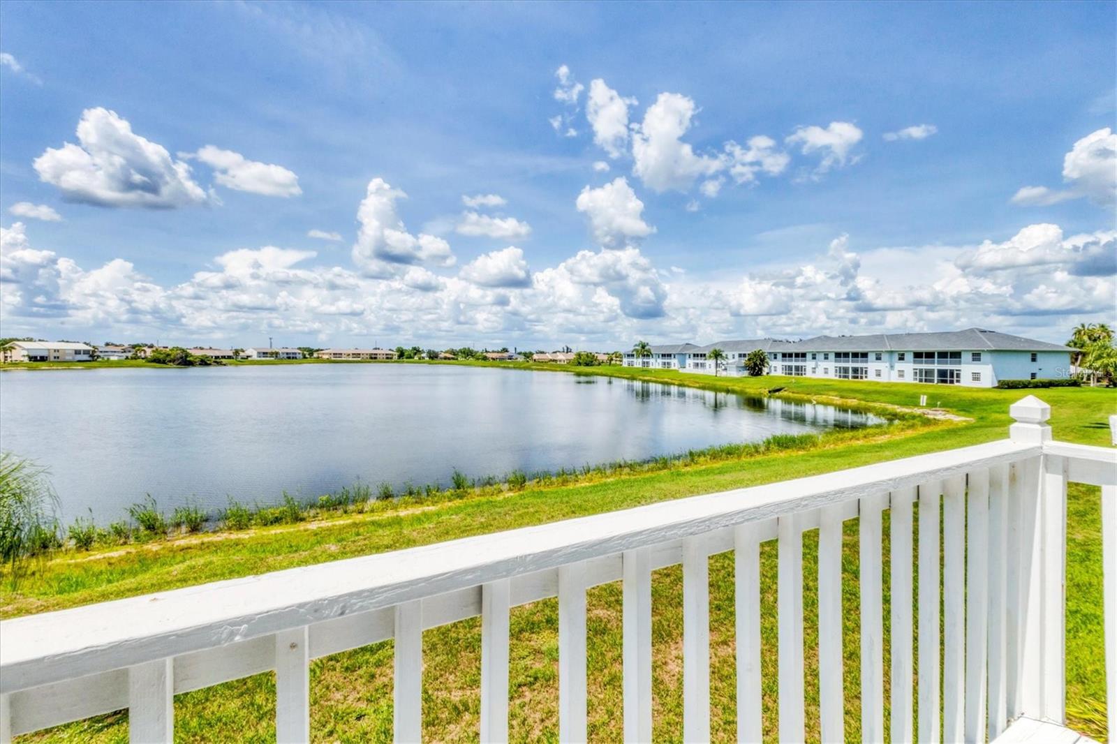 LAKE RIO TWNHMS - Residential